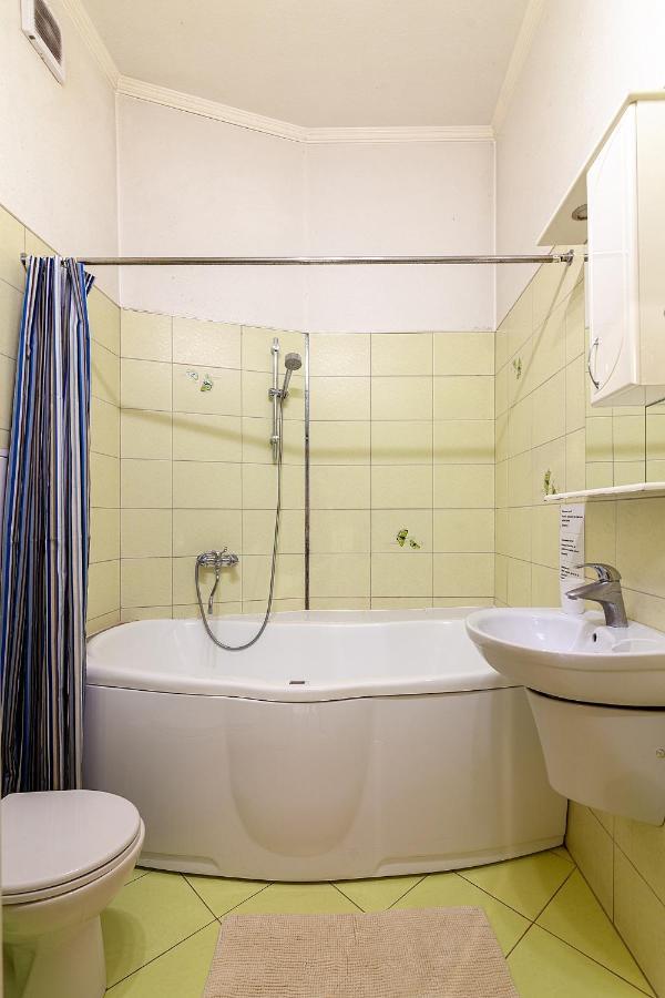 לבוב Bv Apartments Homey מראה חיצוני תמונה